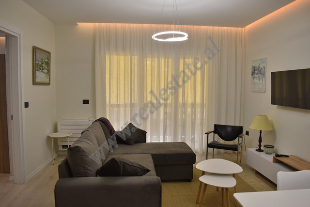Apartament 1+1 me qira prane zones se RTSH -se ne Tirane